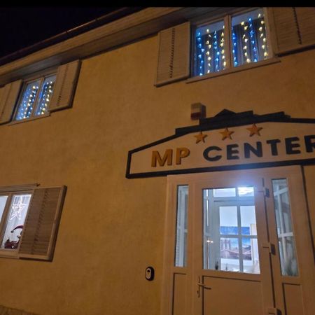 Mp Center Maganszallas Miskolc Extérieur photo