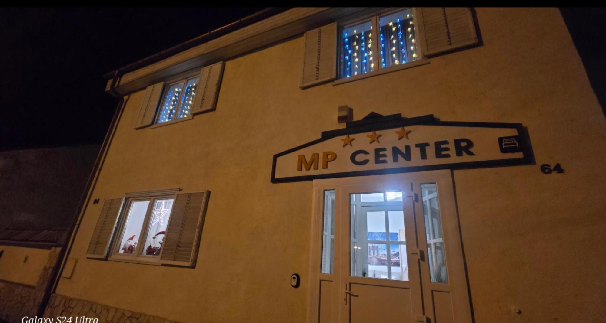 Mp Center Maganszallas Miskolc Extérieur photo